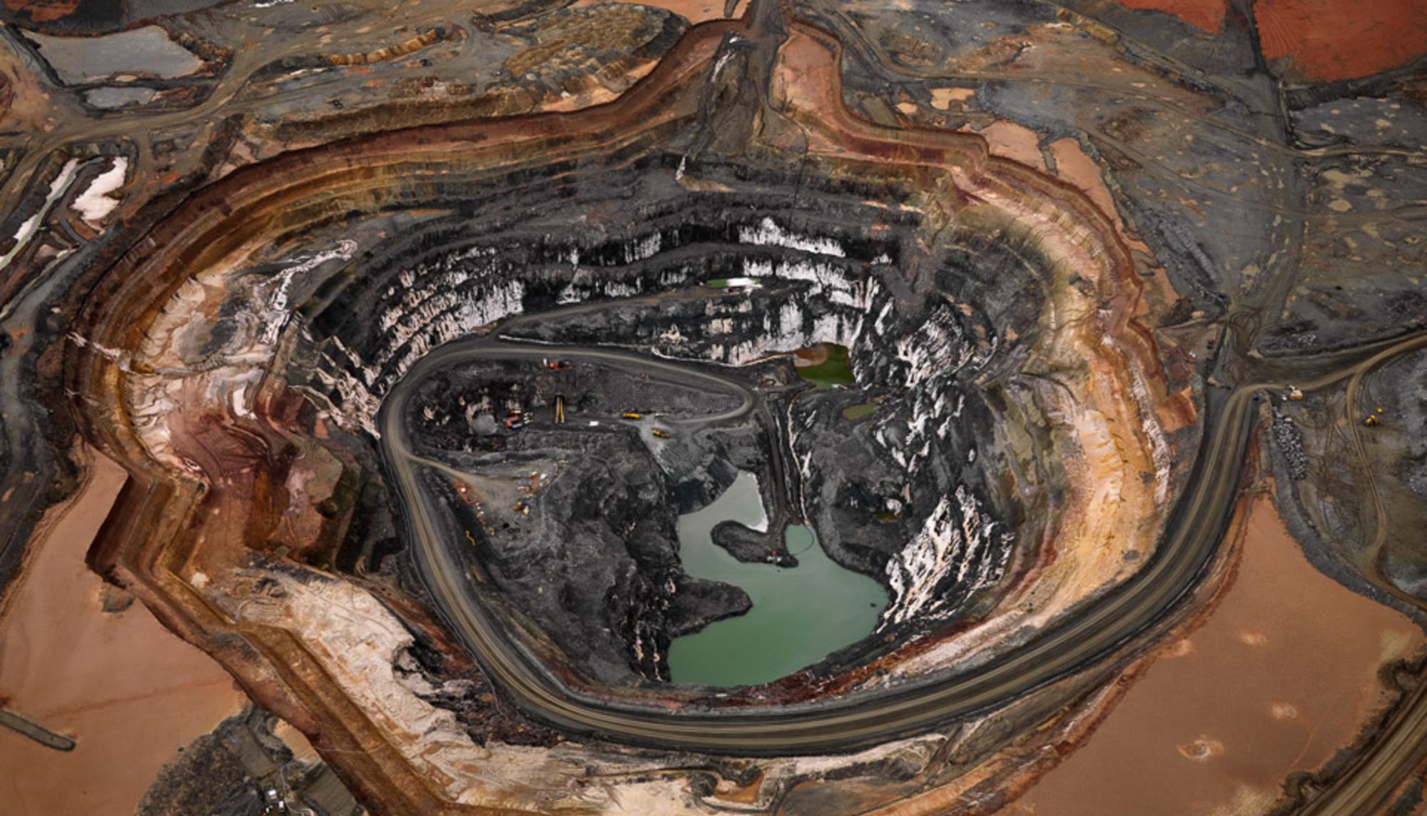 Edward Burtynsky